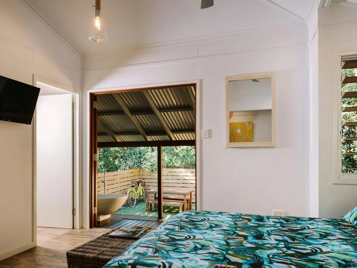 The Little Bush Hut Villa Nelly Bay Holiday home