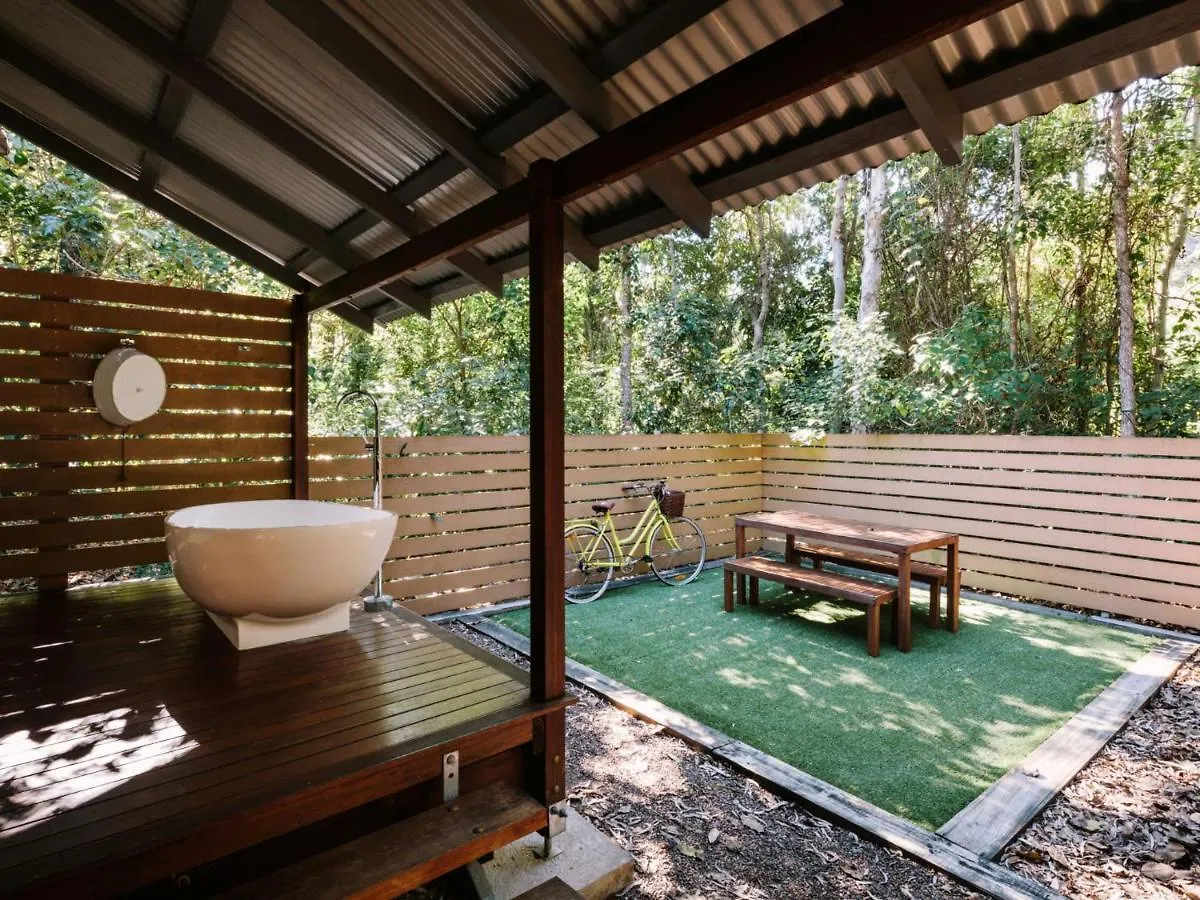 The Little Bush Hut Villa Nelly Bay Australia